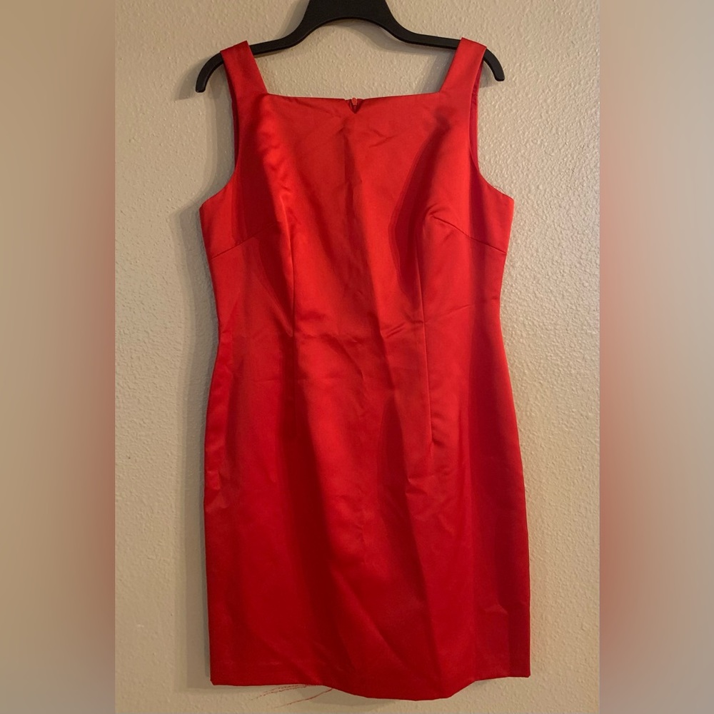 Laundry by Shelli Segal red dress. Size 12.